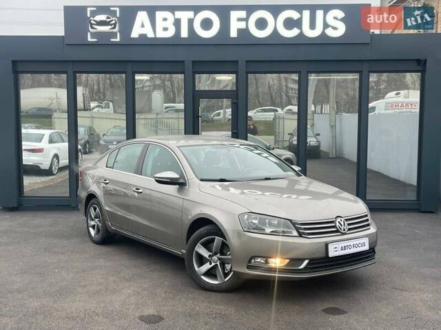 Серый Фольксваген Пассат, объемом двигателя 1.97 л и пробегом 240 тыс. км за 12490 $, фото 1 на Automoto.ua
