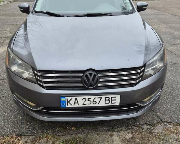 Серый Фольксваген Пассат, объемом двигателя 1.8 л и пробегом 161 тыс. км за 10700 $, фото 1 на Automoto.ua