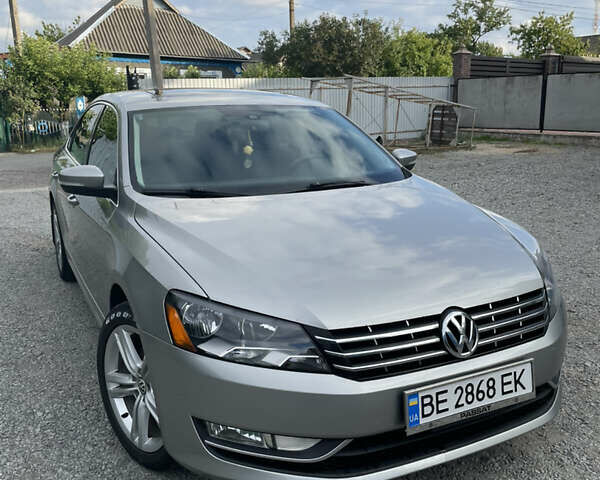 Фольксваген Пассат 2013 в Кривом Озере на Automoto.ua Серый Фольксваген Пассат, объемом двигателя 2 л и пробегом 192 тыс. км за 12500 $, фото 1 на Automoto.ua