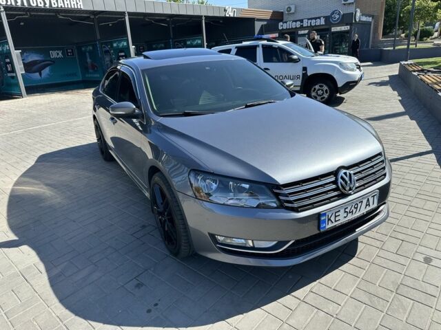 Серый Фольксваген Пассат, объемом двигателя 2 л и пробегом 194 тыс. км за 12500 $, фото 1 на Automoto.ua