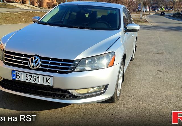 Сірий Фольксваген Пассат, об'ємом двигуна 2.5 л та пробігом 184 тис. км за 9800 $, фото 1 на Automoto.ua