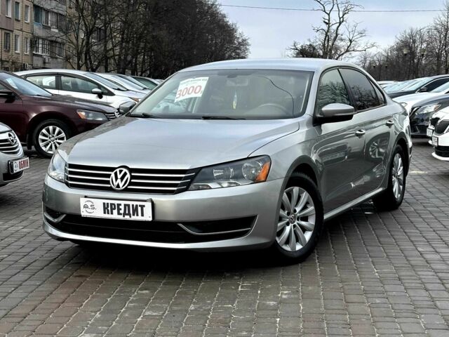 Серый Фольксваген Пассат, объемом двигателя 2.5 л и пробегом 152 тыс. км за 9850 $, фото 1 на Automoto.ua
