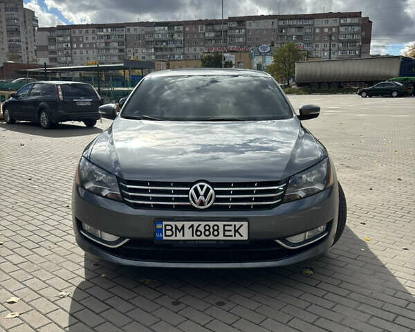 Серый Фольксваген Пассат, объемом двигателя 2 л и пробегом 229 тыс. км за 11800 $, фото 1 на Automoto.ua