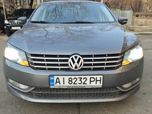 Сірий Фольксваген Пассат, об'ємом двигуна 2 л та пробігом 165 тис. км за 11500 $, фото 1 на Automoto.ua