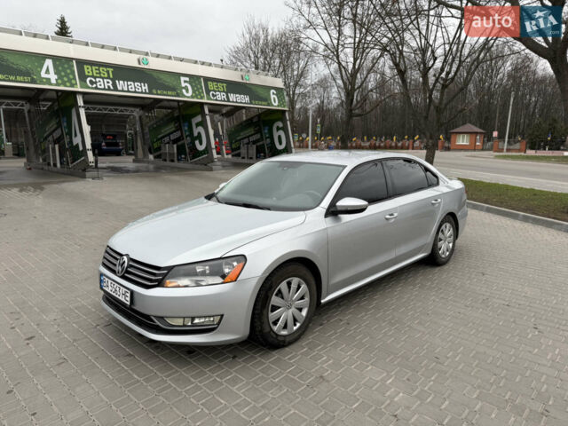 Серый Фольксваген Пассат, объемом двигателя 2.5 л и пробегом 290 тыс. км за 8500 $, фото 1 на Automoto.ua