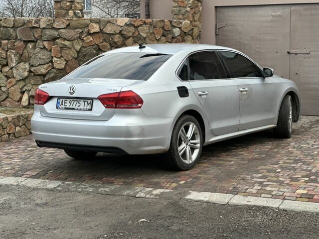 Серый Фольксваген Пассат, объемом двигателя 2 л и пробегом 190 тыс. км за 8000 $, фото 1 на Automoto.ua