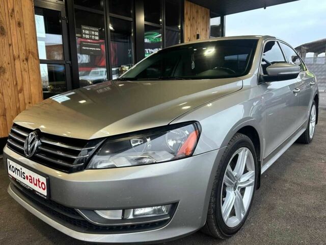 Серый Фольксваген Пассат, объемом двигателя 2 л и пробегом 240 тыс. км за 11699 $, фото 1 на Automoto.ua