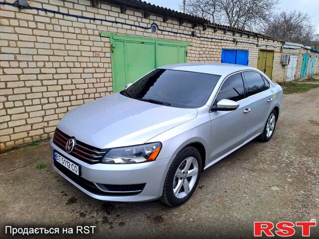 Серый Фольксваген Пассат, объемом двигателя 1.8 л и пробегом 124 тыс. км за 10500 $, фото 1 на Automoto.ua