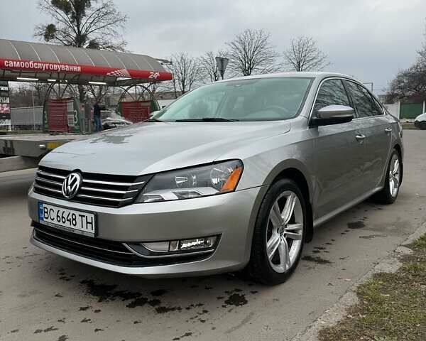 Серый Фольксваген Пассат, объемом двигателя 2 л и пробегом 97 тыс. км за 13000 $, фото 1 на Automoto.ua