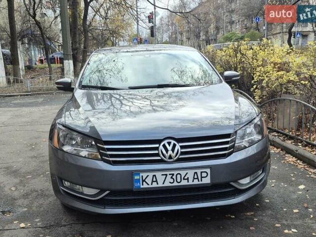 Серый Фольксваген Пассат, объемом двигателя 2 л и пробегом 199 тыс. км за 10800 $, фото 1 на Automoto.ua