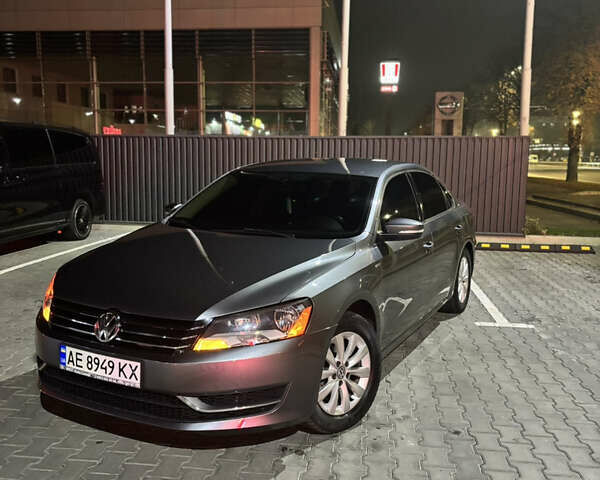 Сірий Фольксваген Пассат, об'ємом двигуна 1.8 л та пробігом 201 тис. км за 9500 $, фото 1 на Automoto.ua