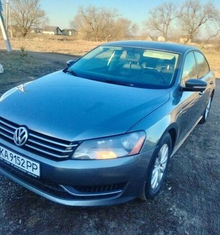 Серый Фольксваген Пассат, объемом двигателя 1.8 л и пробегом 234 тыс. км за 9800 $, фото 1 на Automoto.ua