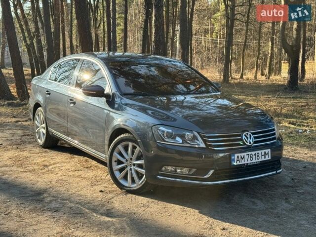 Серый Фольксваген Пассат, объемом двигателя 1.97 л и пробегом 192 тыс. км за 13400 $, фото 1 на Automoto.ua