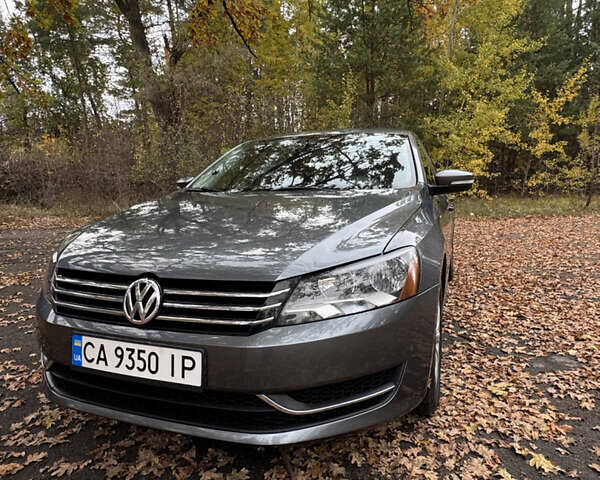 Серый Фольксваген Пассат, объемом двигателя 1.8 л и пробегом 197 тыс. км за 10499 $, фото 1 на Automoto.ua