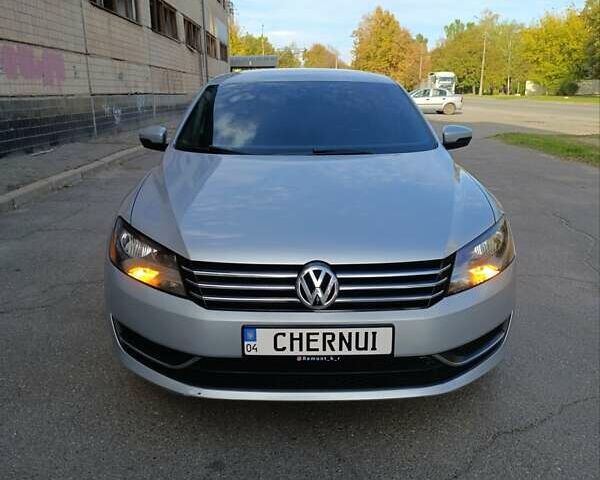 Серый Фольксваген Пассат, объемом двигателя 1.8 л и пробегом 232 тыс. км за 9750 $, фото 1 на Automoto.ua