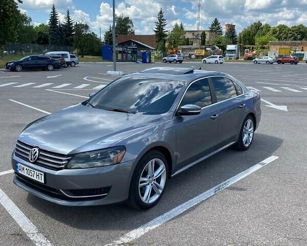 Серый Фольксваген Пассат, объемом двигателя 2 л и пробегом 202 тыс. км за 12000 $, фото 1 на Automoto.ua