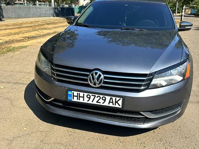 Сірий Фольксваген Пассат, об'ємом двигуна 1.8 л та пробігом 226 тис. км за 9000 $, фото 1 на Automoto.ua