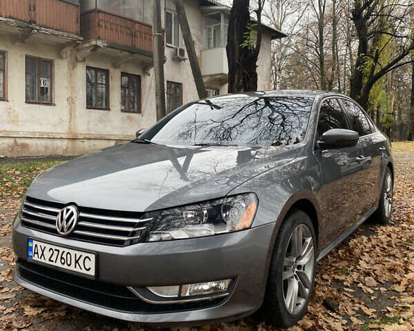 Серый Фольксваген Пассат, объемом двигателя 1.8 л и пробегом 132 тыс. км за 11400 $, фото 1 на Automoto.ua