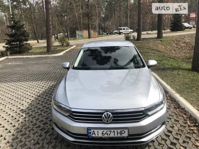 Серый Фольксваген Пассат, объемом двигателя 1.8 л и пробегом 153 тыс. км за 16700 $, фото 1 на Automoto.ua
