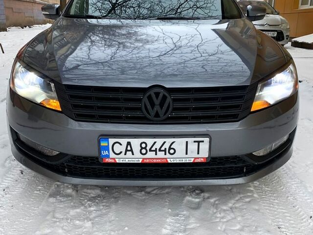 Сірий Фольксваген Пассат, об'ємом двигуна 1.8 л та пробігом 21100 тис. км за 11800 $, фото 1 на Automoto.ua