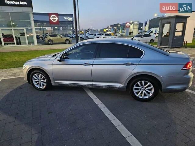 Серый Фольксваген Пассат, объемом двигателя 1.97 л и пробегом 255 тыс. км за 13800 $, фото 1 на Automoto.ua