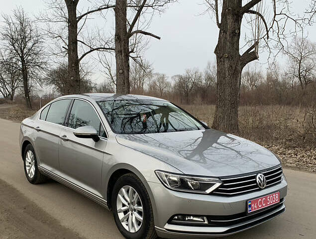 Серый Фольксваген Пассат, объемом двигателя 1.6 л и пробегом 197 тыс. км за 12700 $, фото 1 на Automoto.ua