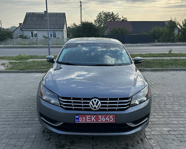 Серый Фольксваген Пассат, объемом двигателя 2 л и пробегом 260 тыс. км за 10500 $, фото 1 на Automoto.ua