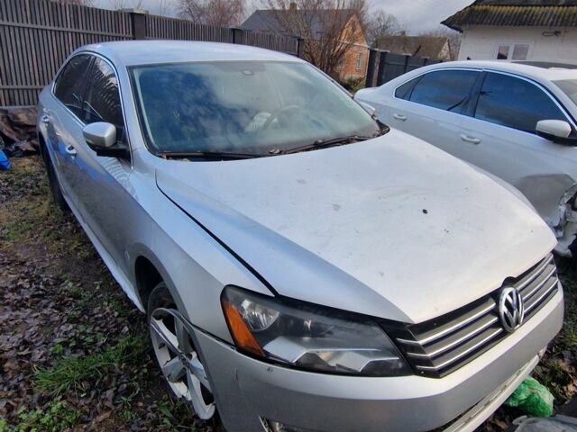 Сірий Фольксваген Пассат, об'ємом двигуна 0 л та пробігом 95 тис. км за 7000 $, фото 1 на Automoto.ua