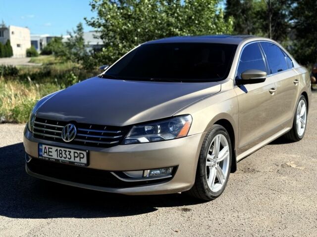 Сірий Фольксваген Пассат, об'ємом двигуна 1.8 л та пробігом 285 тис. км за 8200 $, фото 1 на Automoto.ua