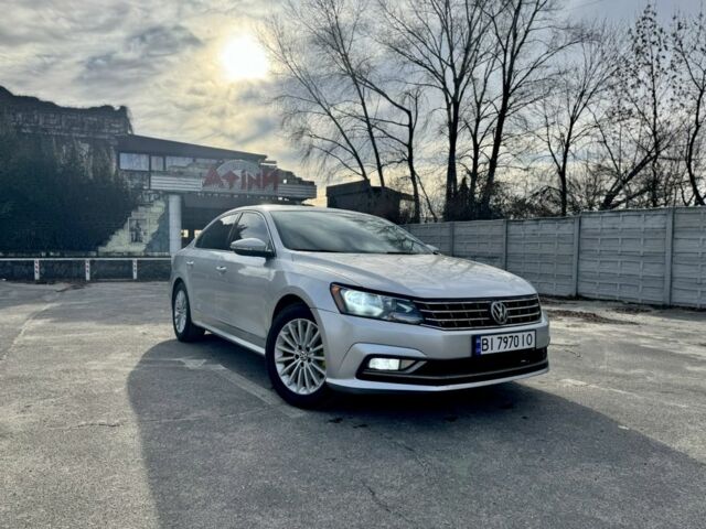 Серый Фольксваген Пассат, объемом двигателя 1.8 л и пробегом 212 тыс. км за 11800 $, фото 1 на Automoto.ua