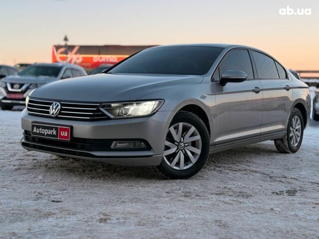 Серый Фольксваген Пассат, объемом двигателя 1.4 л и пробегом 277 тыс. км за 12440 $, фото 1 на Automoto.ua