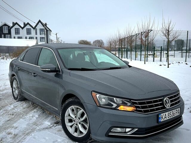 Серый Фольксваген Пассат, объемом двигателя 1.8 л и пробегом 14100 тыс. км за 12400 $, фото 1 на Automoto.ua