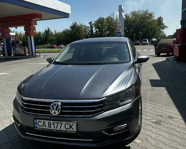 Сірий Фольксваген Пассат, об'ємом двигуна 1.8 л та пробігом 259 тис. км за 9500 $, фото 1 на Automoto.ua