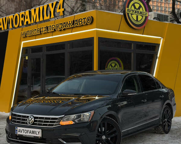 Сірий Фольксваген Пассат, об'ємом двигуна 1.8 л та пробігом 122 тис. км за 11200 $, фото 1 на Automoto.ua