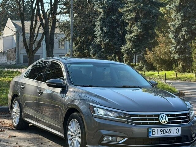 Сірий Фольксваген Пассат, об'ємом двигуна 1.8 л та пробігом 227 тис. км за 11500 $, фото 1 на Automoto.ua