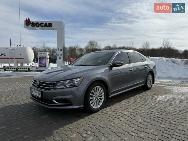 Серый Фольксваген Пассат, объемом двигателя 1.8 л и пробегом 140 тыс. км за 13600 $, фото 1 на Automoto.ua