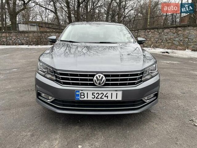Сірий Фольксваген Пассат, об'ємом двигуна 1.8 л та пробігом 127 тис. км за 12700 $, фото 1 на Automoto.ua
