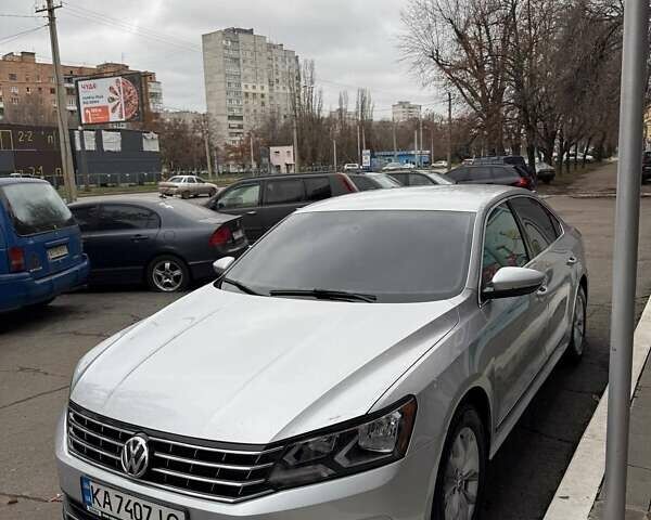 Сірий Фольксваген Пассат, об'ємом двигуна 1.8 л та пробігом 161 тис. км за 8900 $, фото 1 на Automoto.ua