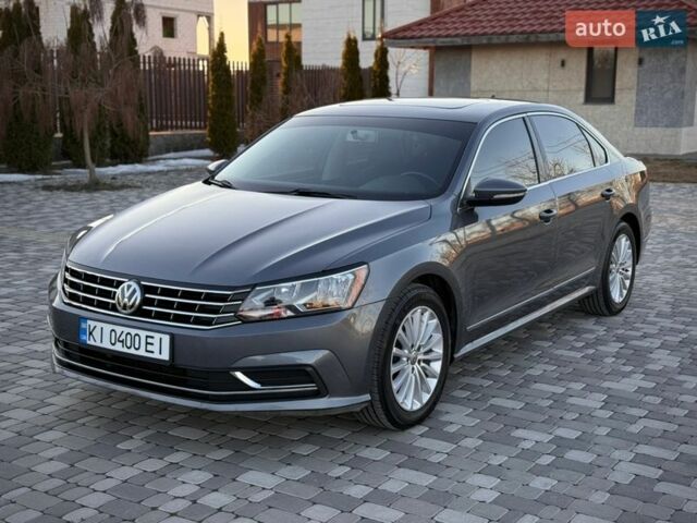 Серый Фольксваген Пассат, объемом двигателя 1.8 л и пробегом 133 тыс. км за 12300 $, фото 1 на Automoto.ua