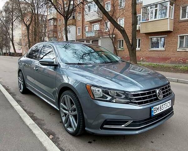 Сірий Фольксваген Пассат, об'ємом двигуна 1.8 л та пробігом 62 тис. км за 15300 $, фото 1 на Automoto.ua