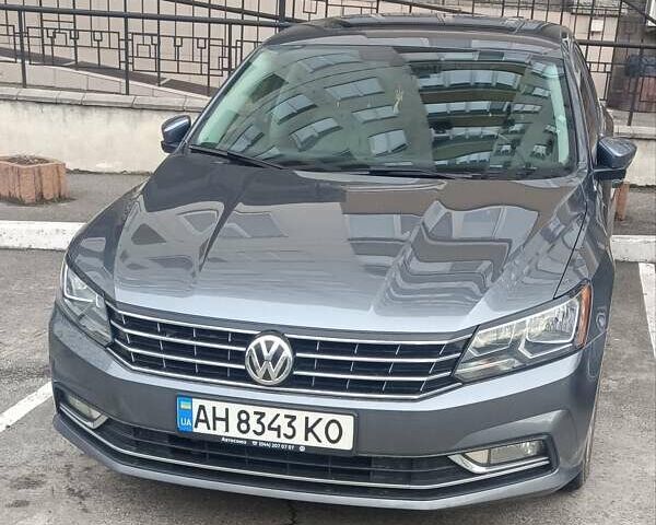 Сірий Фольксваген Пассат, об'ємом двигуна 1.8 л та пробігом 77 тис. км за 17200 $, фото 1 на Automoto.ua