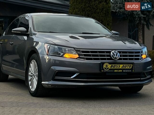 Серый Фольксваген Пассат, объемом двигателя 1.8 л и пробегом 142 тыс. км за 13300 $, фото 1 на Automoto.ua