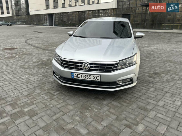 Сірий Фольксваген Пассат, об'ємом двигуна 1.8 л та пробігом 160 тис. км за 12200 $, фото 1 на Automoto.ua