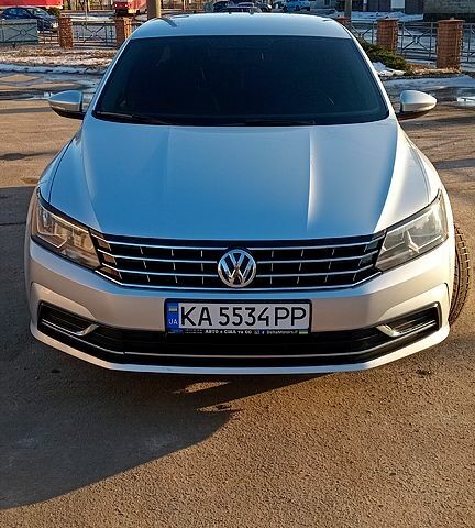 Сірий Фольксваген Пассат, об'ємом двигуна 1.8 л та пробігом 212 тис. км за 13500 $, фото 1 на Automoto.ua
