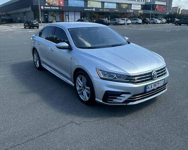 Сірий Фольксваген Пассат, об'ємом двигуна 1.8 л та пробігом 148 тис. км за 13700 $, фото 1 на Automoto.ua