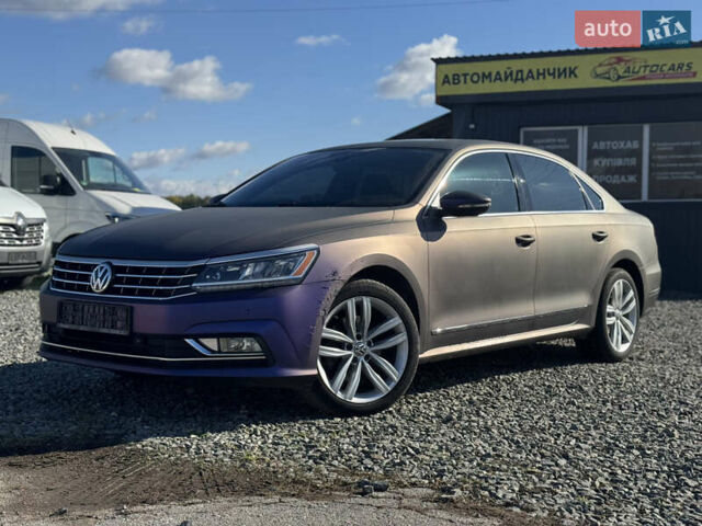 Серый Фольксваген Пассат, объемом двигателя 2 л и пробегом 169 тыс. км за 17000 $, фото 1 на Automoto.ua