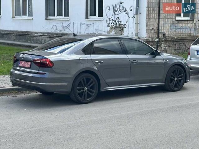 Сірий Фольксваген Пассат, об'ємом двигуна 2 л та пробігом 152 тис. км за 13500 $, фото 1 на Automoto.ua