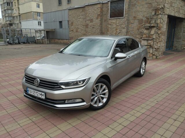 Сірий Фольксваген Пассат, об'ємом двигуна 2 л та пробігом 182 тис. км за 16700 $, фото 1 на Automoto.ua