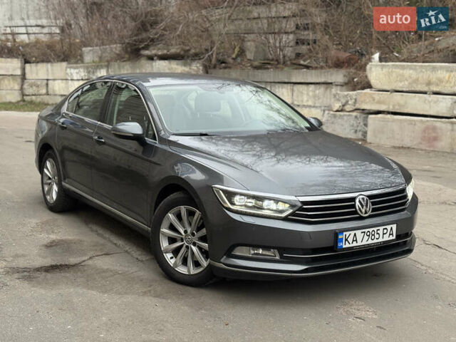Серый Фольксваген Пассат, объемом двигателя 1.97 л и пробегом 158 тыс. км за 21500 $, фото 1 на Automoto.ua