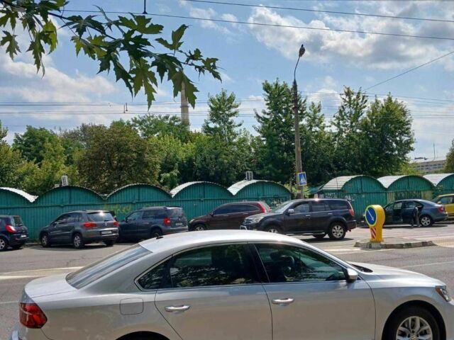 Сірий Фольксваген Пассат, об'ємом двигуна 1.8 л та пробігом 55 тис. км за 14910 $, фото 1 на Automoto.ua